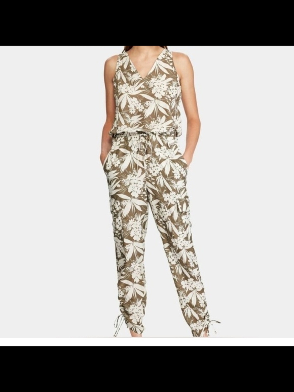 Ralph Lauren Cream/mocha Sleeveless Floral Tropical Utility Jumpsuit. Size 10